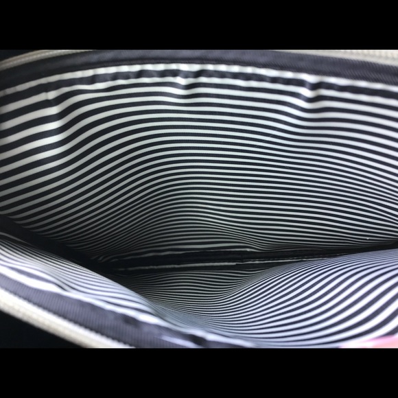 CUTE KATE SPADE TABLET CASE - Picture 3 of 5